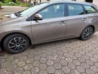 Gebraucht Toyota Auris Executive 124 PS (91 kW) 2014 Beige Kombi