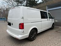 Gebraucht VW Transporter 150 PS (110 kW) 2019 Weiß Van