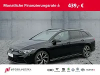 Gebraucht VW Golf VIII R-line 150 PS (110 kW) 2024 Deep black perleffekt Kombi