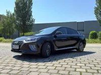 Gebraucht Hyundai Ioniq Premium 141 PS (103 kW) 2020 Schwarz Kleinwagen