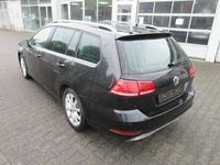 Gebraucht VW Golf VII Highline 150 PS (110 kW) 2019 Blau Kombi