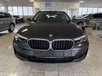 Gebraucht BMW 520 190 PS (139 kW) 2023 Grau, metallic Kombi