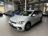 Usata VW Polo Life 95 CV (69 kW) 2025 Argento Berlina
