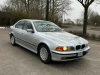 Gebraucht BMW 525 143 PS (105 kW) 1999 Silber Limousine