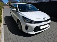 Usata Kia Rio 84 CV (61 kW) 2017 Bianco Station wagon