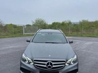 Gebraucht Mercedes E250 204 PS (150 kW) 2015 Grau Kombi
