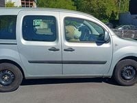 Usata Renault Kangoo Expression 106 CV (77 kW) 2011 Argento Monovolume