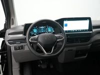 Gebraucht VW T7 Style 150 PS (110 kW) 2025 Midnight black Van