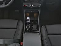 Second-hand Volvo XC40 Plus 163 CP (119 kW) 2025 Gri SUV