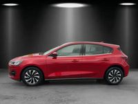 Gebraucht Ford Focus Titanium 125 PS (91 kW) 2023 Fantastic red Kleinwagen