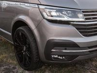 Usado VW Multivan Generation Six 150 HP (110 kW) 2022 Bege Monovolume