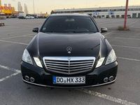 Gebraucht Mercedes E200 Elegance 184 PS (135 kW) 2010 Schwarz Limousine