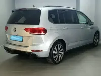 Gebraucht VW Touran R-line 150 PS (110 kW) 2025 Silber Van / Kleinbus