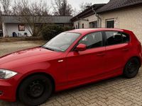 Gebraucht BMW 120 170 PS (125 kW) 2011 Rot Kleinwagen