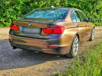 Gebraucht BMW 320 Sport Line 184 PS (135 kW) 2013 Braun Limousine