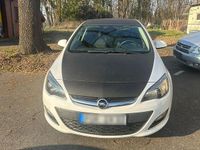 Gebraucht Opel Astra 105 PS (77 kW) 2013 Weiß Kleinwagen