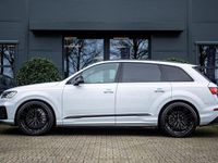 Gebraucht Audi SQ7 507 PS (372 kW) 2023 Grau SUV