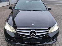 Gebraucht Mercedes E220 170 PS (125 kW) 2016 Schwarz  unilack Kombi