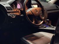 Second-hand Mercedes C220 170 CP (125 kW) 2009 Negru Break