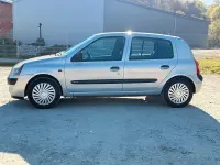 Gebraucht Renault Clio II 75 PS (55 kW) 2002 Silber Kleinwagen