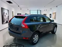 Gebraucht Volvo XC60 Momentum 136 PS (100 kW) 2013 Blau SUV