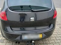 Second-hand Seat Altea 140 CP (102 kW) 2004 Negru Monovolum