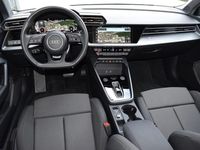 Gebraucht Audi A3 Ambiente 150 PS (110 kW) 2024 Navarrablau metallic Limousine