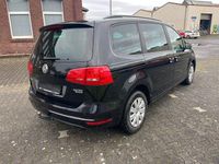 Gebraucht VW Sharan Trendline 140 PS (102 kW) 2011 Schwarz Van / Kleinbus