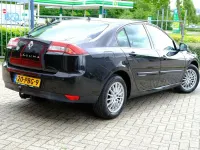 Gebraucht Renault Laguna III Expression 140 PS (102 kW) 2011 Schwarz Limousine