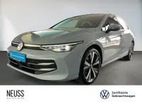 Gebraucht VW Golf VIII Style 150 PS (110 kW) 2025 Blau Limousine