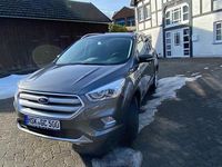 Gebraucht Ford Kuga Titanium 150 PS (110 kW) 2018 Grau SUV