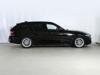 Gebraucht BMW 318 Shadowline 150 PS (110 kW) 2023 Schwarz ii Kombi