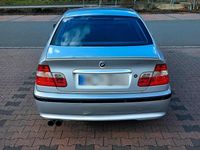 Second-hand BMW 320 170 CP (125 kW) 2002 Berlinǎ