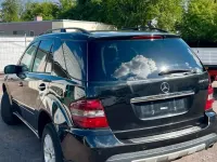 Gebraucht Mercedes ML320 224 PS (164 kW) 2007 Schwarz SUV