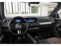 Gebraucht Mercedes GLB200 AMG 150 PS (110 kW) 2024 Grau mountaingrau (metallic) SUV