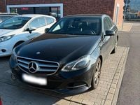 Gebraucht Mercedes E220 170 PS (125 kW) 2014 Schwarz Limousine