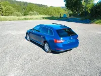 Gebraucht Skoda Superb 150 PS (110 kW) 2016 Blau Kombi