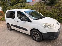 Gebraucht Peugeot Partner 69 PS (50 kW) 2012 Weiß Van / Kleinbus