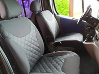 Second-hand Opel Vivaro 101 CP (74 kW) 2003 Negru Monovolum