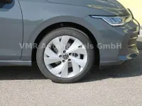 Neu VW Golf VIII 150 PS (110 kW) 2026 Grau Limousine