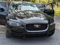 Gebraucht Jaguar XE Portfolio 180 PS (132 kW) 2017 Schwarz Limousine