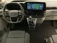 Gebraucht Ford Tourneo Titanium 136 PS (100 kW) 2025 Weiß Van / Kleinbus