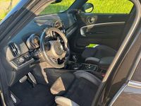 Second-hand Mini Cooper SD 190 CP (139 kW) 2019 Negru Hatchback