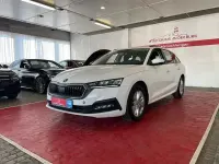 Gebraucht Skoda Octavia Ambition 110 PS (80 kW) 2022 Candyweiss Kombi