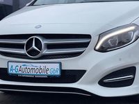 Gebraucht Mercedes B180 Business 122 PS (89 kW) 2016 Weiß Van / Kleinbus