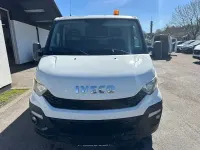 Occasion Iveco Daily 106 ch (77 kW) 2016 Blanc Monospace