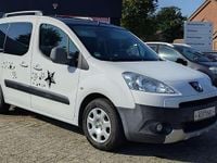 Gebraucht Peugeot Partner Tepee Family 98 PS (72 kW) 2010 Weiß Van / Kleinbus