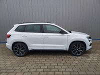 Gebraucht Skoda Karoq SportLine 190 PS (139 kW) 2022 Weiß SUV
