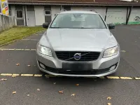 Gebraucht Volvo V70 181 PS (133 kW) 2016 Silber Kombi