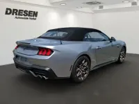 Neu Ford Mustang Convertible 446 PS (328 kW) 2026 Silber Cabrio